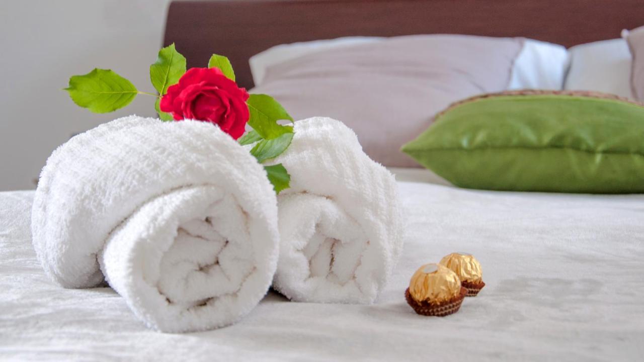 Al Nifontano B&B - Ideal For Family Or Couples - 2 Rooms - Lakeview Varese Exterior foto